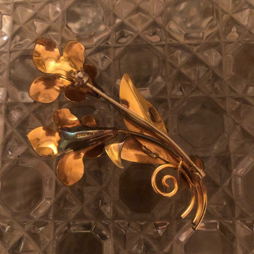 ❤️ VTG CARL ART Floral Brooch - Picture 4 of 14